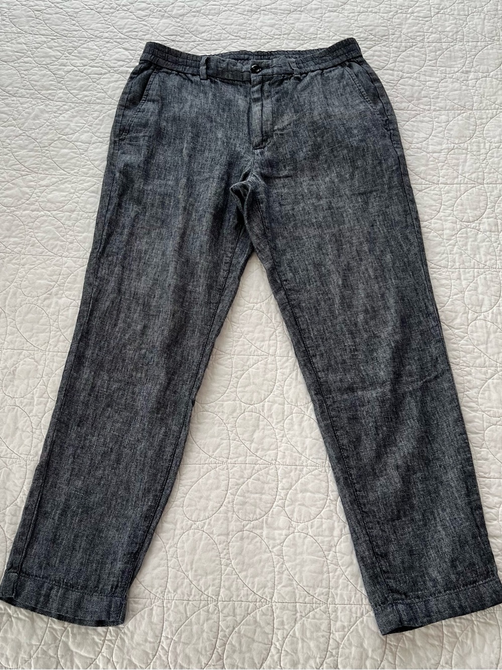 Banana Republic Men's Straight Linen Blend Pants in Charcoal Gray GQ Prepster